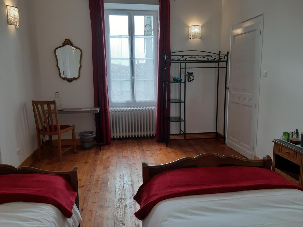 Les Volets Verts Aulnay Aulnay  Экстерьер фото